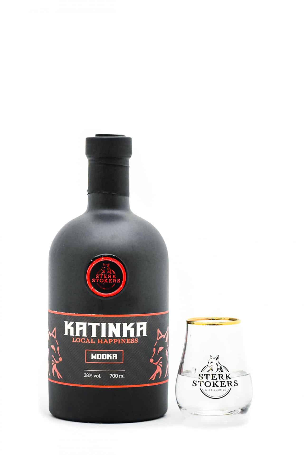 Eigen Katinka Wodka van Sterkstokers met glas